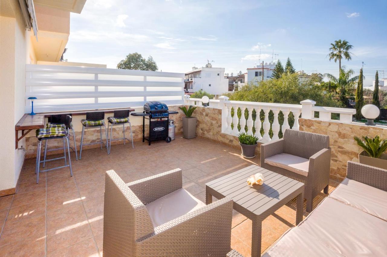 Sofia Apartment 700M Away From The Beach Paralimni Esterno foto